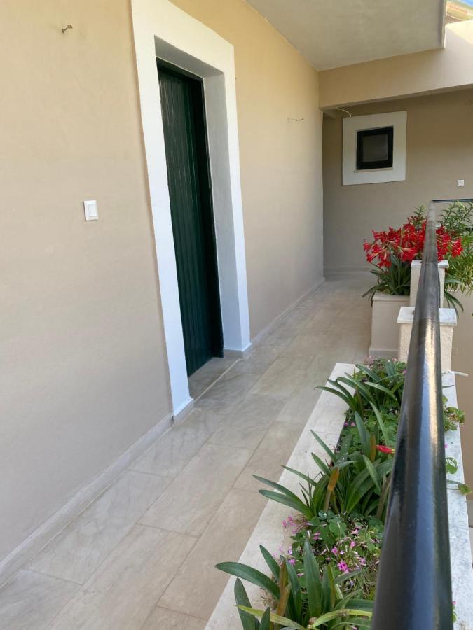 Libera Private Rooms Parga Exterior foto