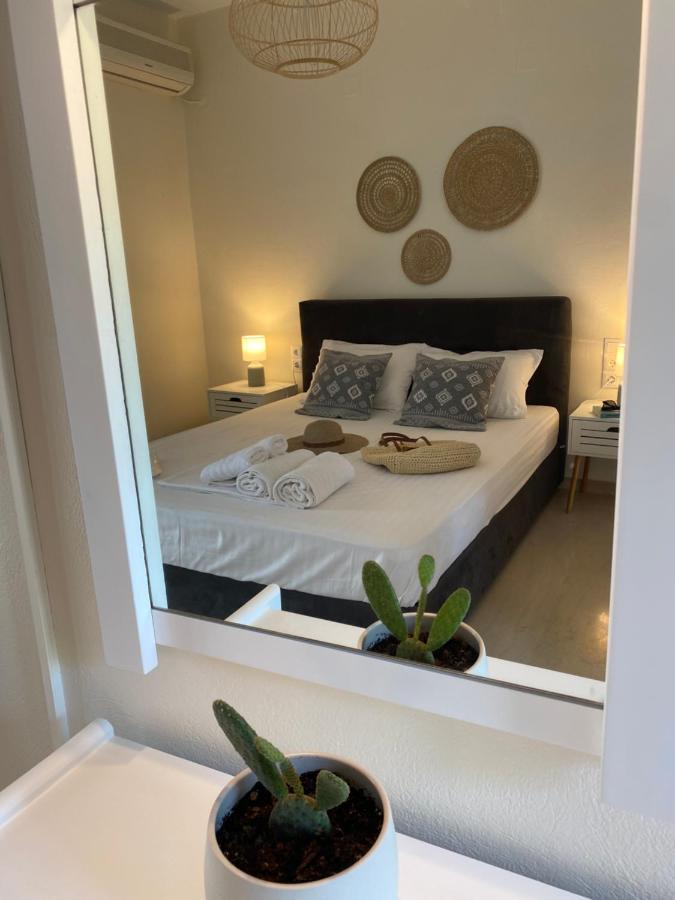 Libera Private Rooms Parga Exterior foto